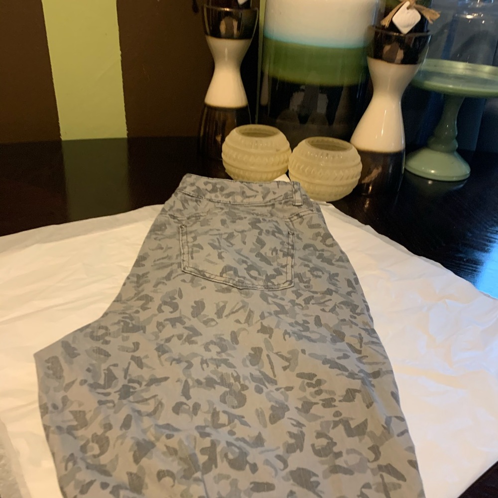 DKNY Women’s Jeans